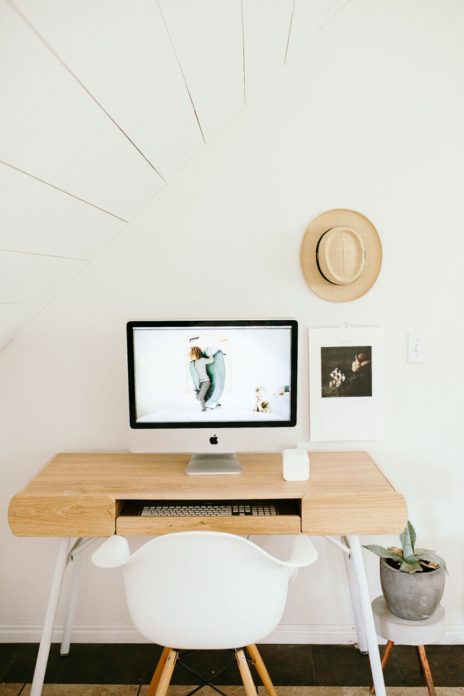 Finding a balance with screentime by lifestyle blogger Ginger Parrish