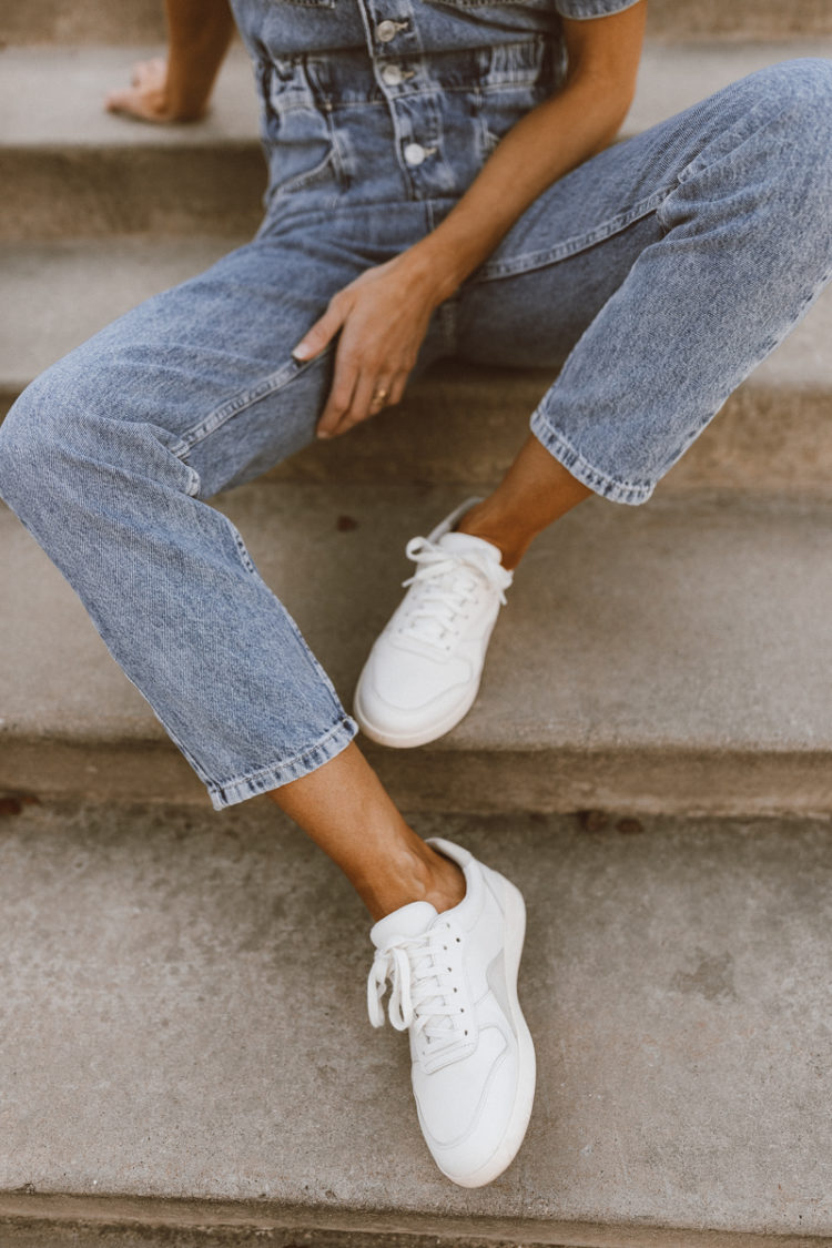 TOP WHITE SNEAKERS – Parrish Place